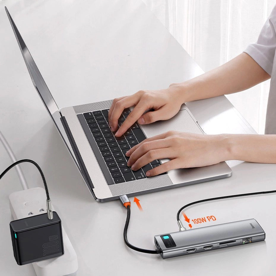 Baseus Metal Gleam Series 11-Port HUB（Type-C to HDMI4K@60Hz*1+VGA*1+USB3.0*3+USB2.0*1+PD*1+RJ45*1+SD/TF*1+3.5mm*1)
